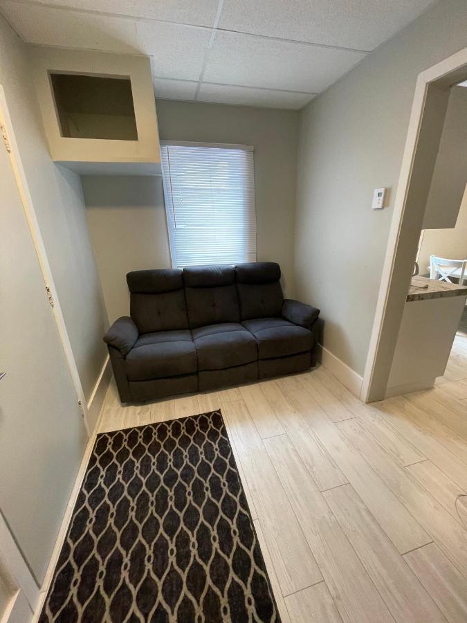 Le Convivial Apartamento Rouyn Exterior foto