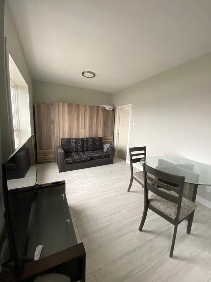 Le Convivial Apartamento Rouyn Exterior foto