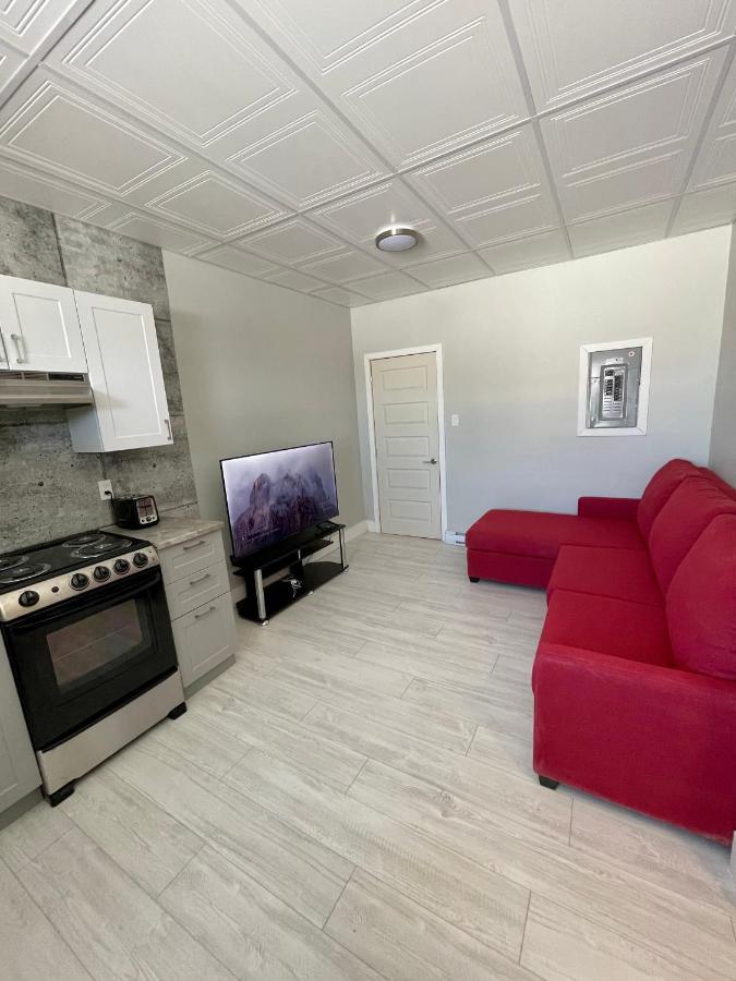 Le Convivial Apartamento Rouyn Exterior foto